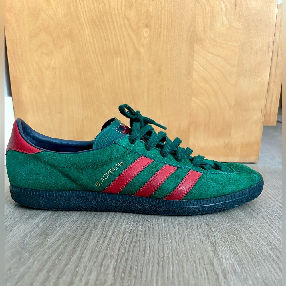 Adidas Men's “Blackburn” Sneakers (size: 10)